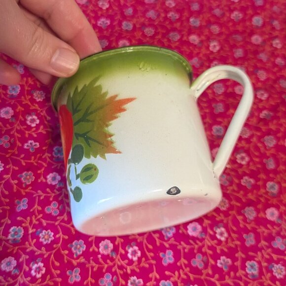 Vintage Enameled Metal Cup Mug Apple Fruit MCM Cottage Core Rustic - Picture 3 of 7